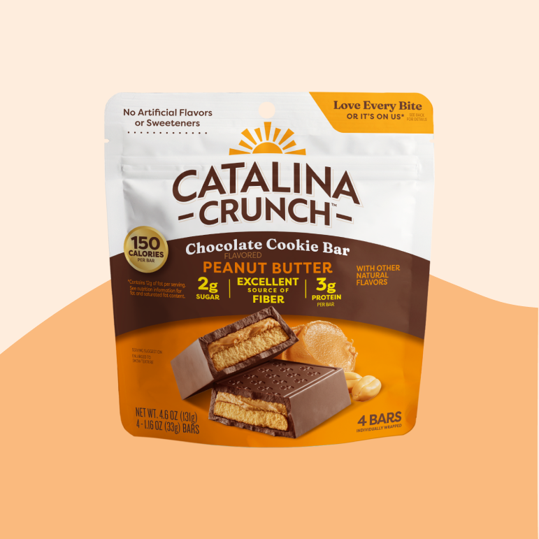 Peanut Butter Chocolate Cookie Bars - Bright Casual Bar Focus